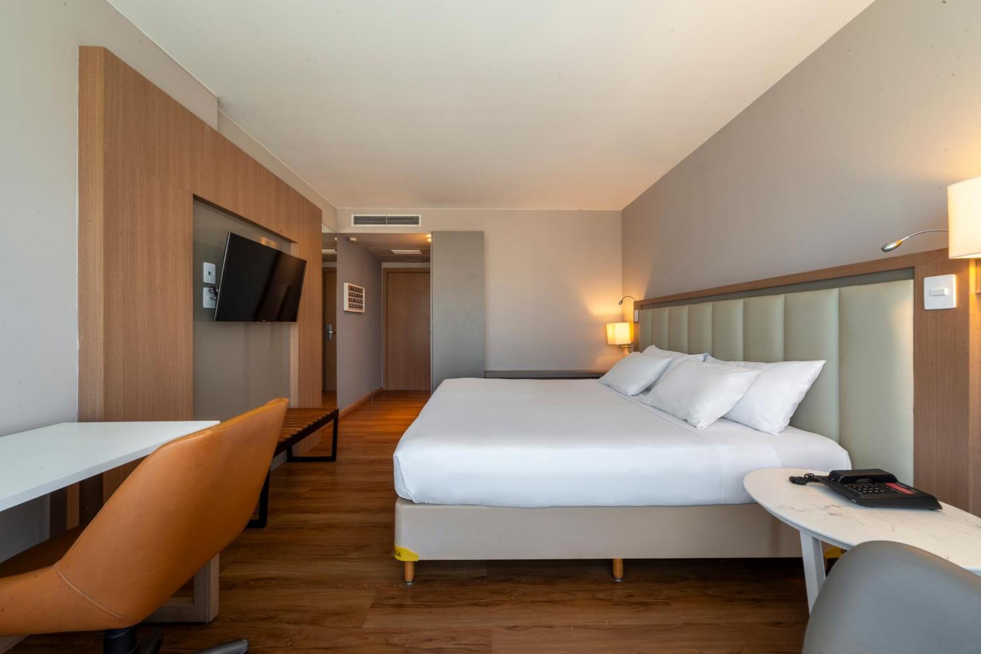 Hotel Laghetto Stilo Barra 4*